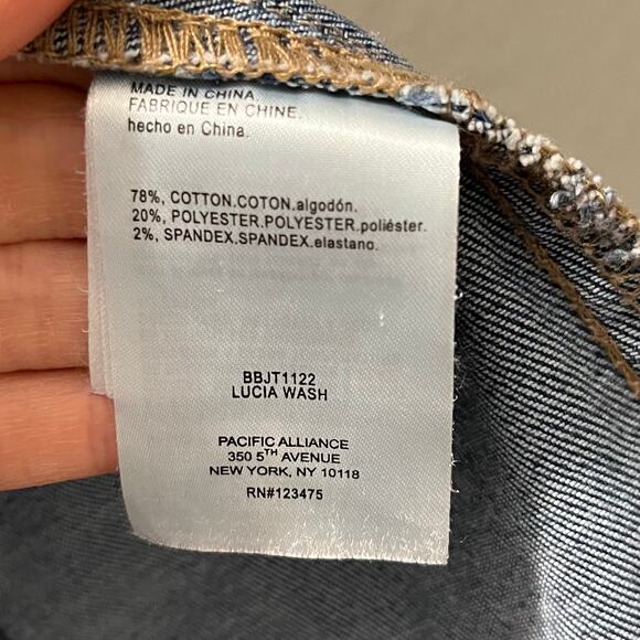 Vintage Y2K BEBE Lucia Wash Denim Jacket M Rhinestone Logo Fitted Stretch Jean - Picture 5 of 8